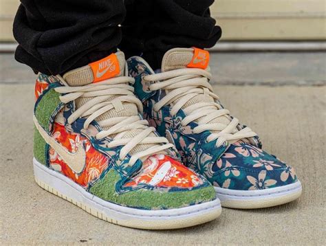 sb dunk high hawaii shoes